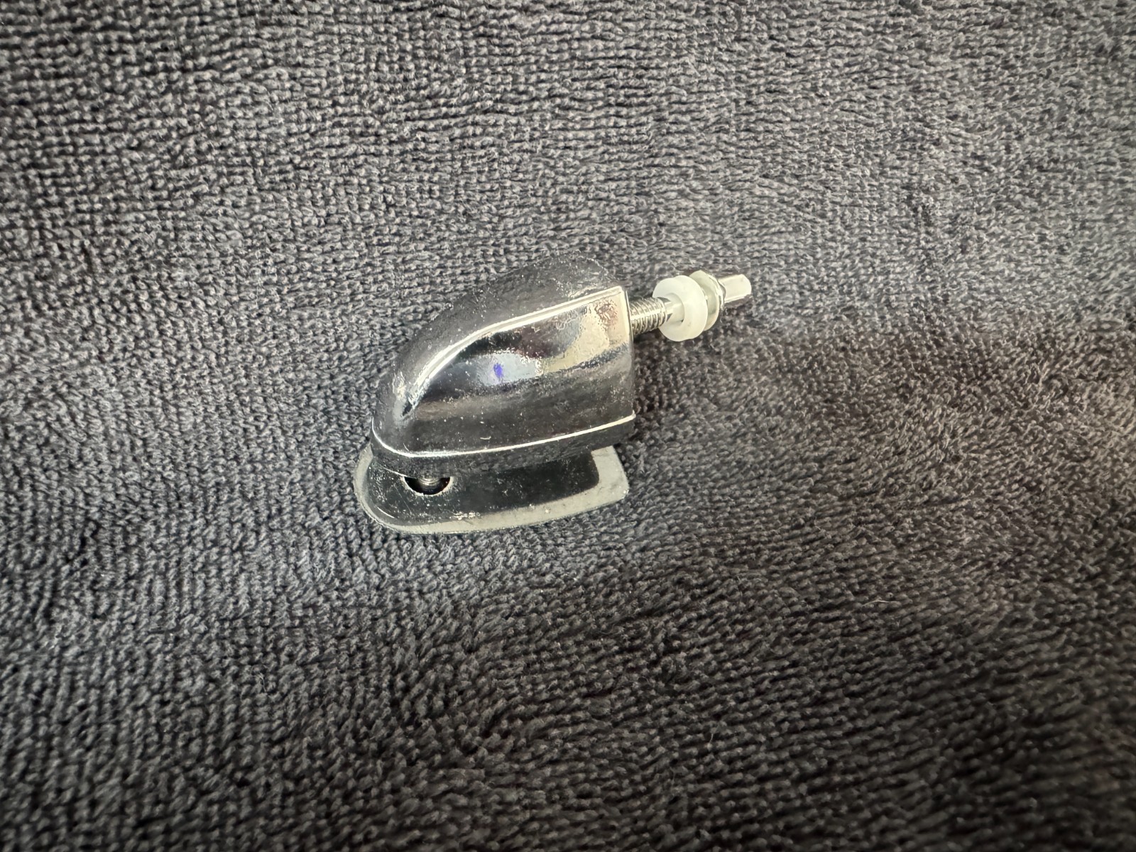 Mapex Meridian tom drum lugs with tension rod, screw, etc. Excellent!
