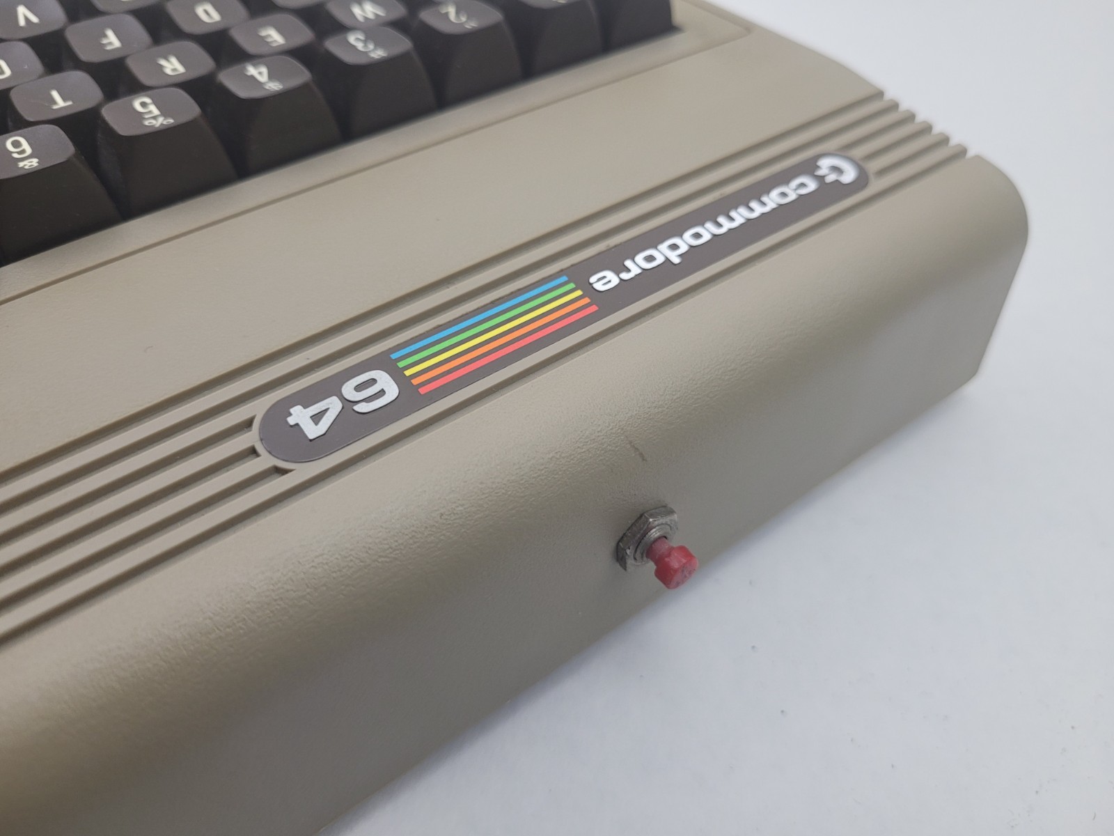 COMMODORE 64 - CASE & KEYBOARD ONLY - NO MOTHERBOARD - ALL TABS INTACT