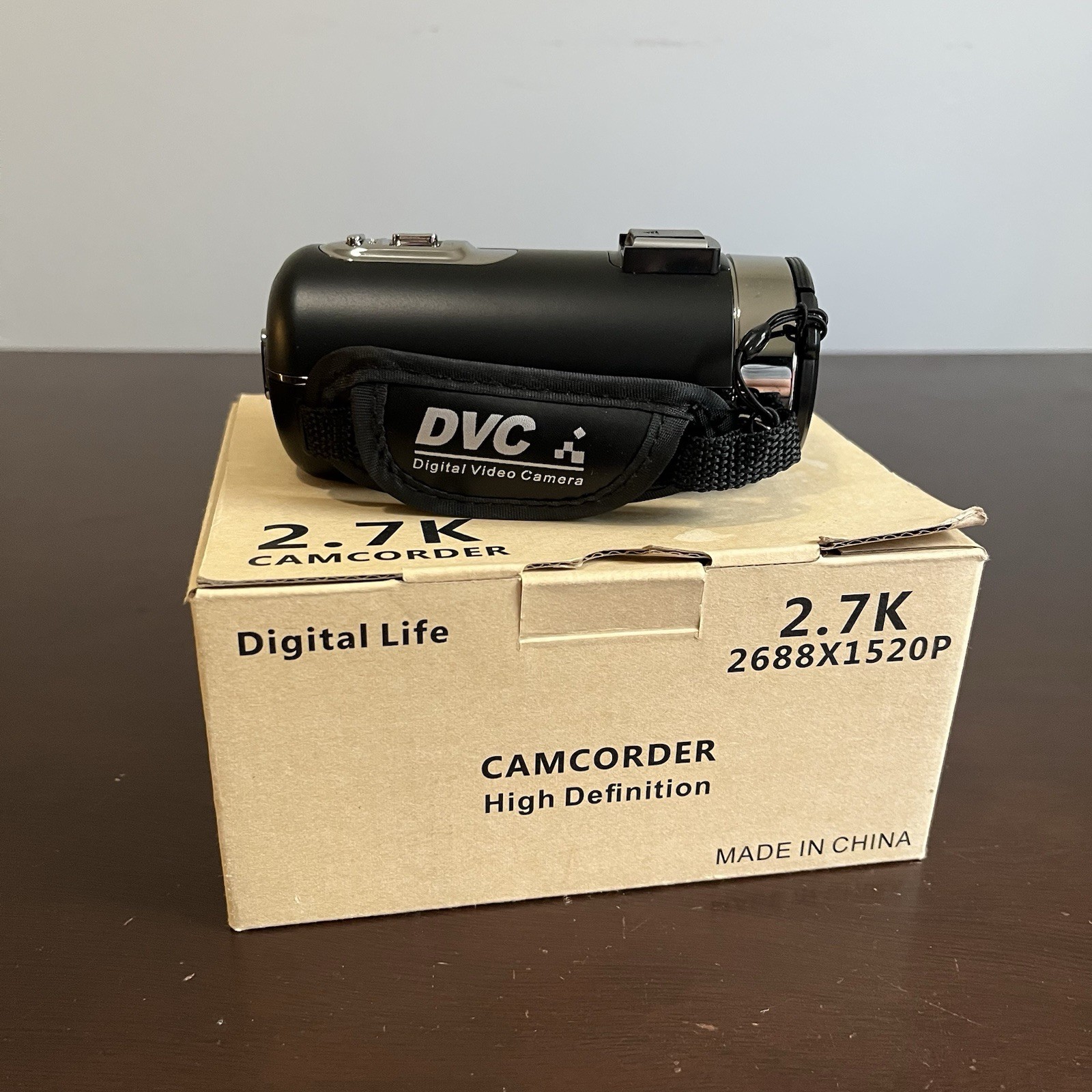 Digital Life Camcorder HD High Definition - 2.7K NEW Open Box