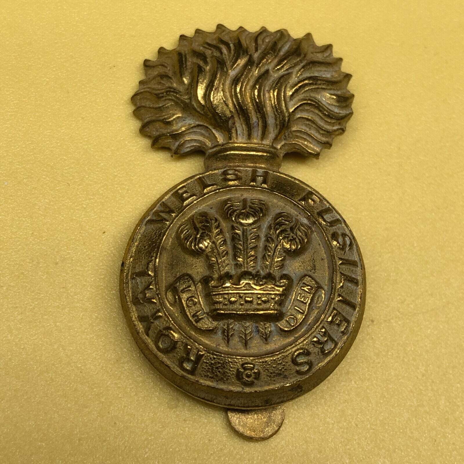 Original WW2 Era British Army Royal Welch Fusiliers Cap Badge
