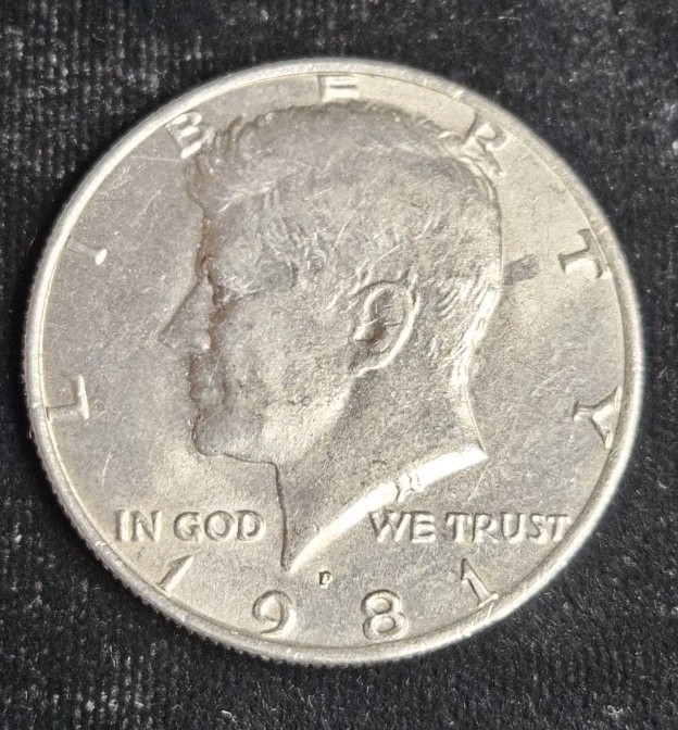 AU-BU 1981 P Kennedy Half Dollar