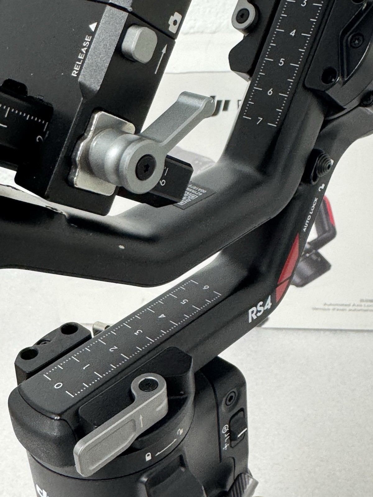 DJI Ronin RS4 3-Axis Gimbal Stabilizer #2