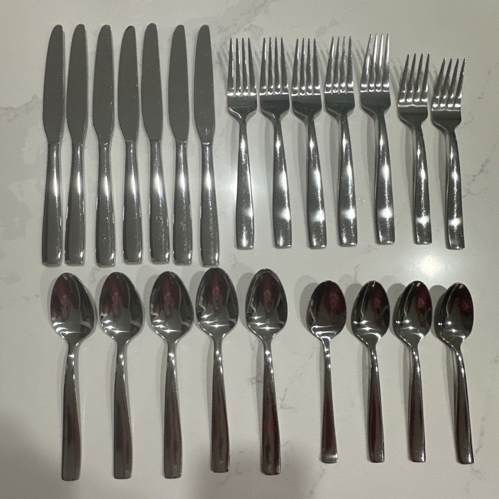 Oneida AVERY Flatware SET 23 Piece Mixed Lot - Stainless Forks Knives Spoons