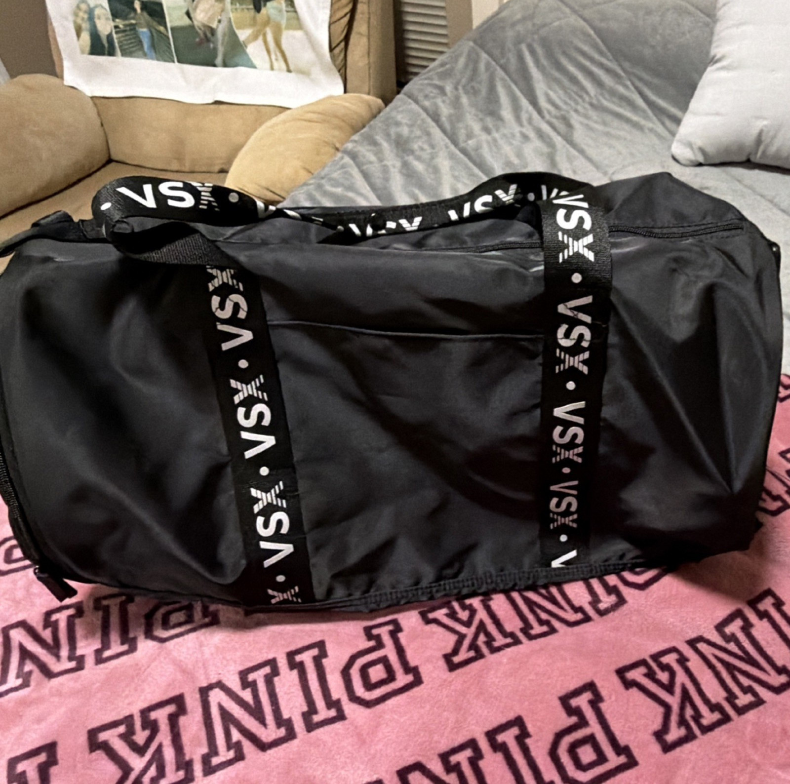 Victoria's Secret VSX Large Black Grip Gym Bag Zip Closure 3 Pockets