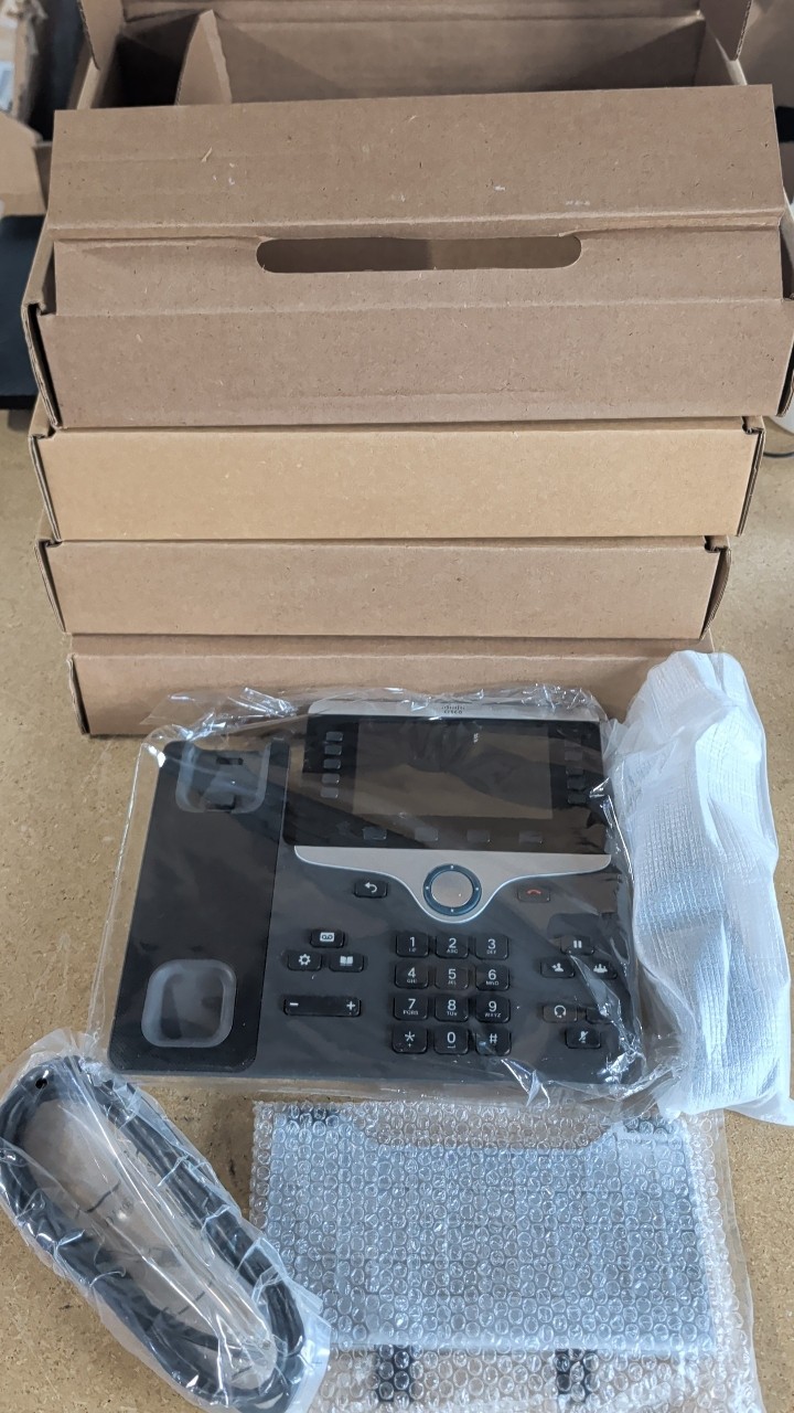 Cisco IP Business VoIP Desk Phone with Handset and Stand
