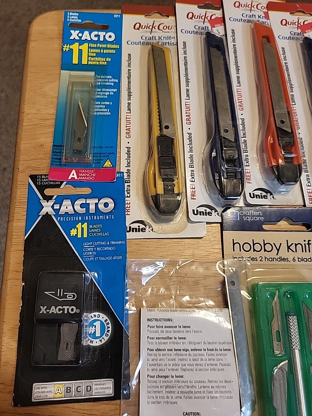 19 + UTILITY KNIFE BOX CUTTERS PLASTIC SNAP OFF BLADES, Extra Blades