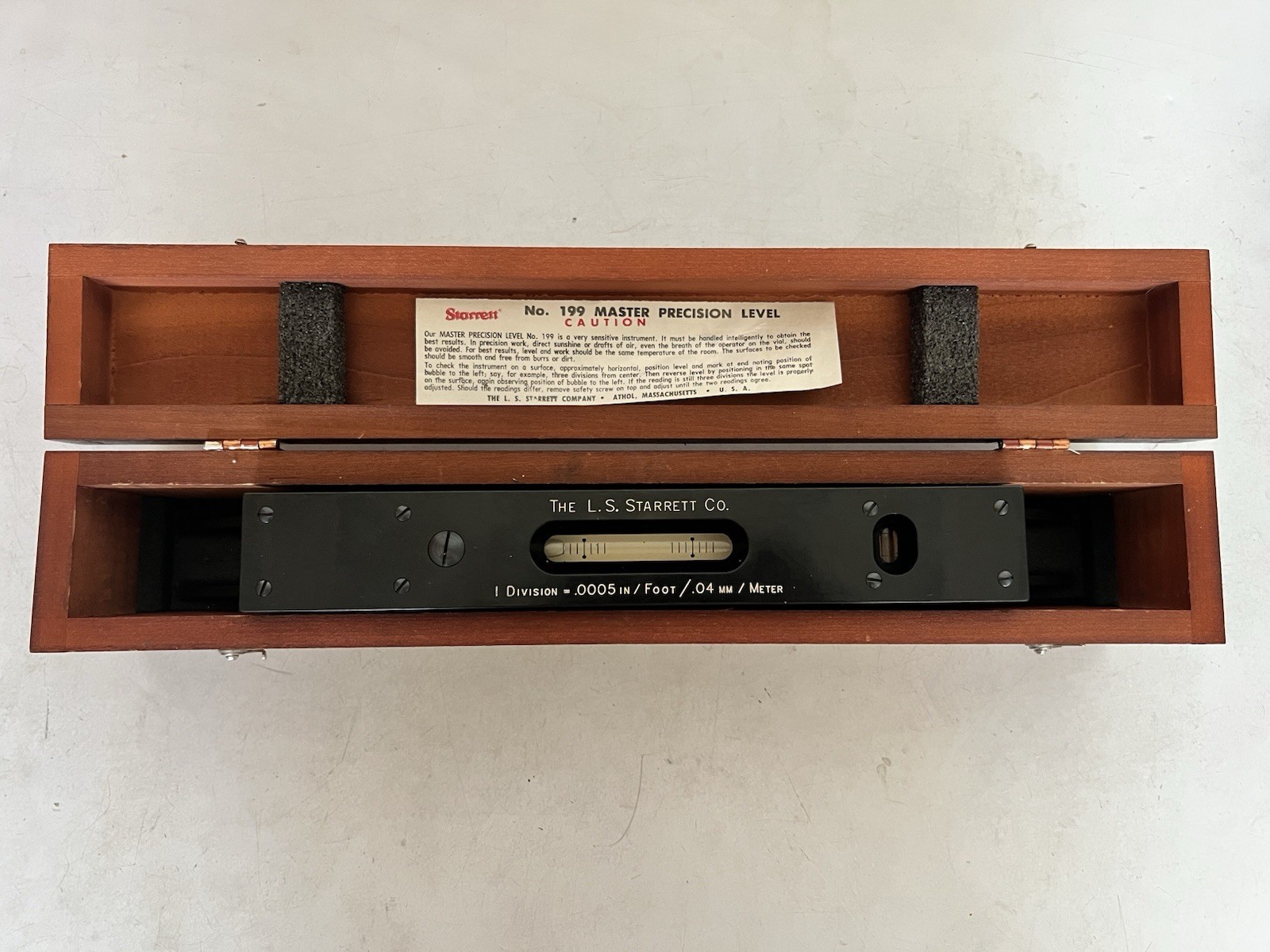 Starrett No. 199 Master Precision Level w/ Original Wood Case – .0005”/ft – USA
