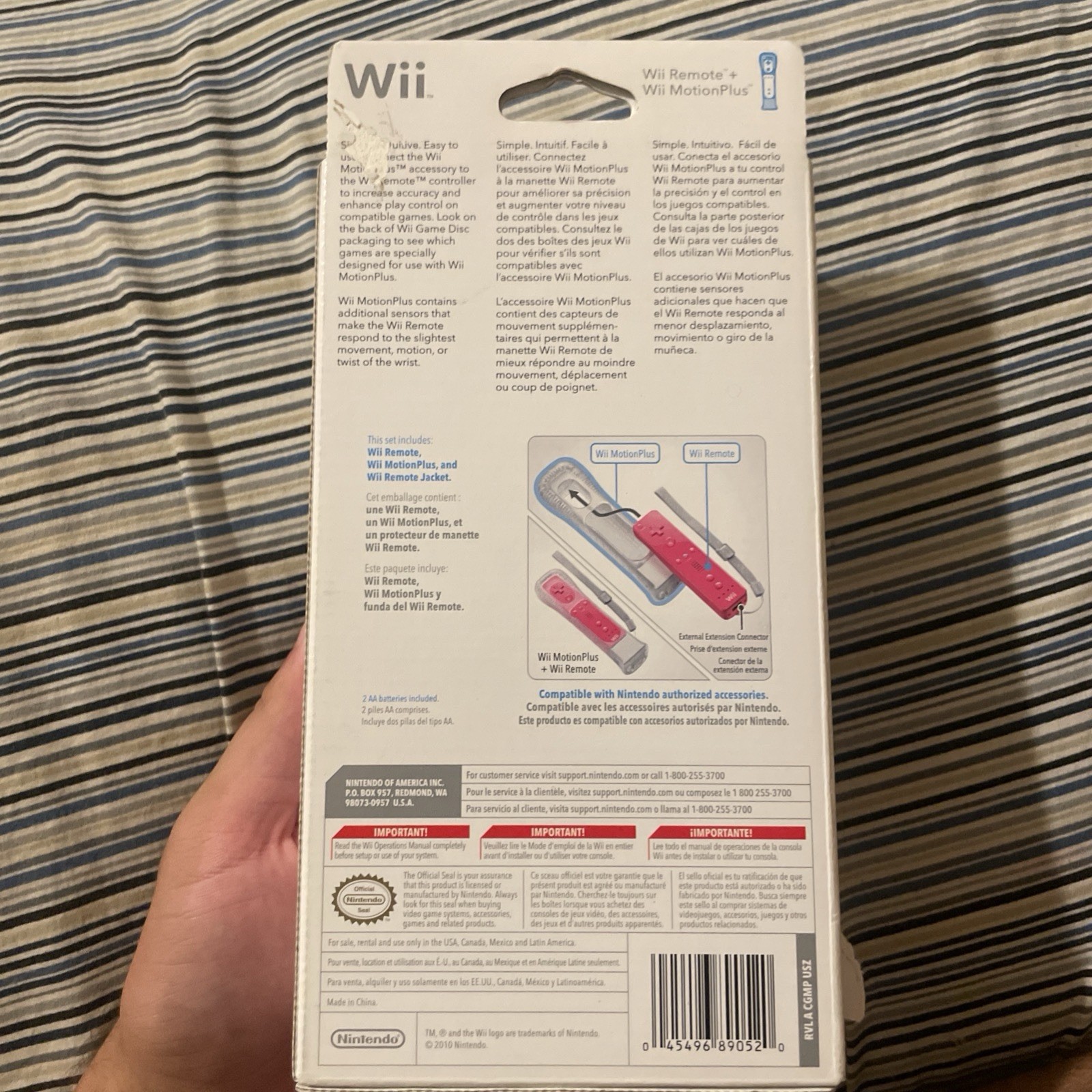Official Nintendo Wii Remote and MotionPlus Bundle Pink Sealed