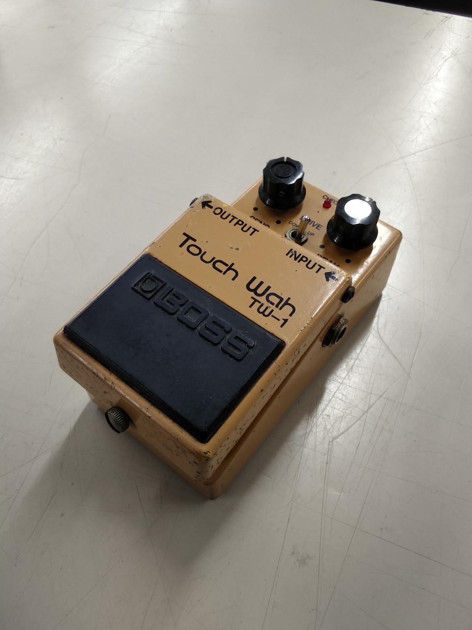 BOSS TW-1 Auto Wah Guitar Effect Pedal Used, Rare Model