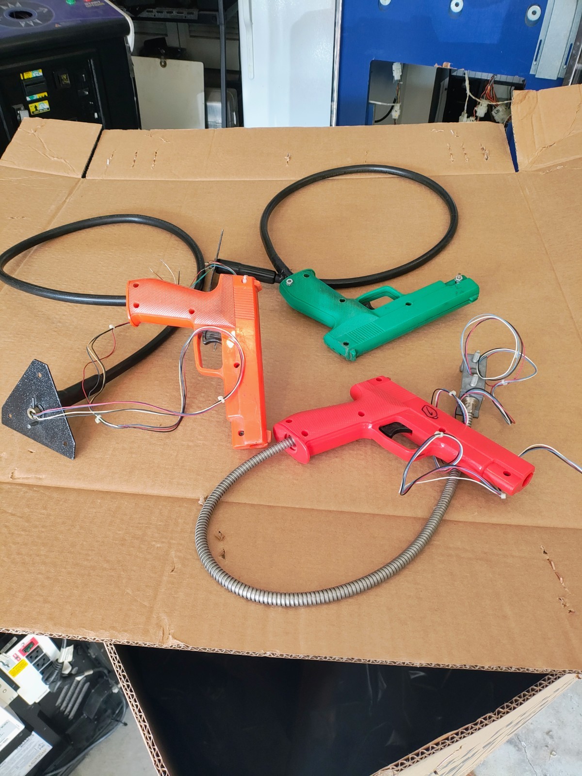 1  arcade hand gun you pick sold parts or repair not tested