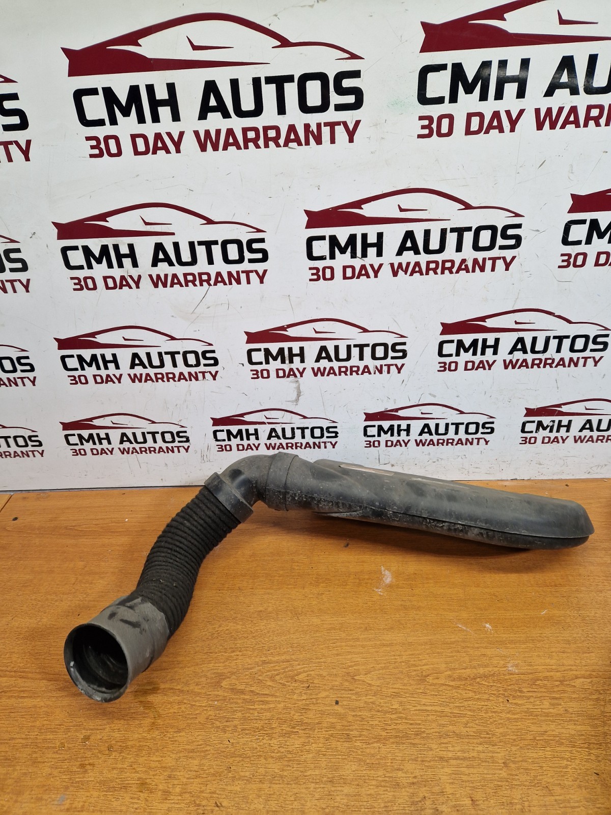 KIA PRO CEED MK1 1.4 PETROL 2010 AIR INTAKE PIPE 28212-1H000