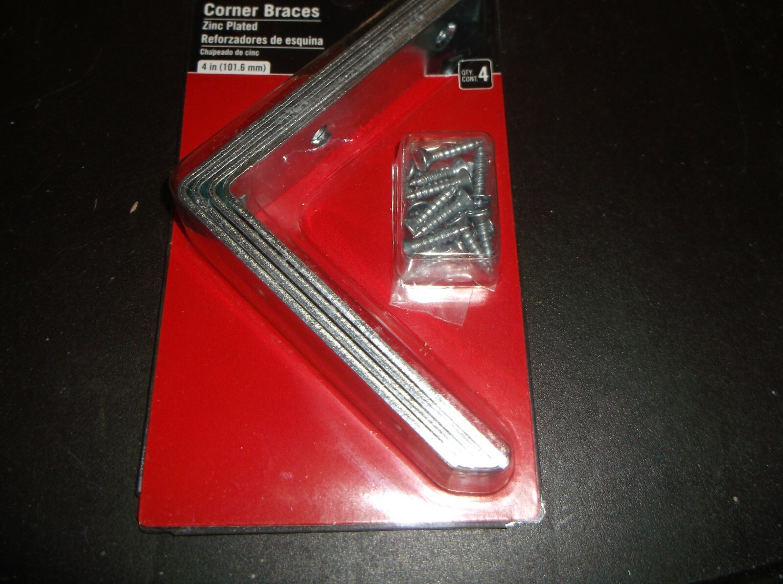 NEW BULLDOG 4 INCH CORNER BRACES 4 PER PACK