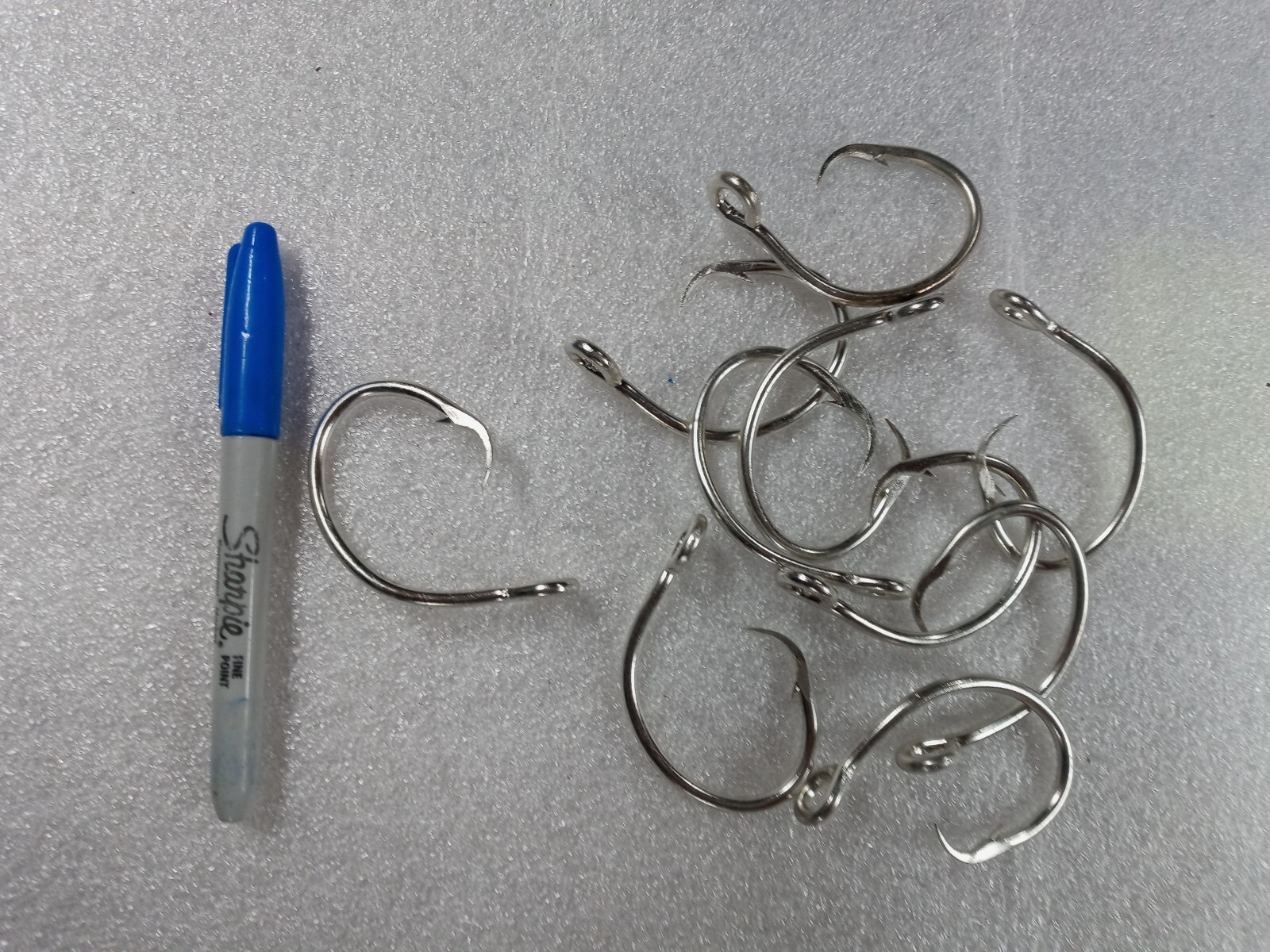 Mustard 16/0 Halibut Hooks. 10 (hooks) Pieces.