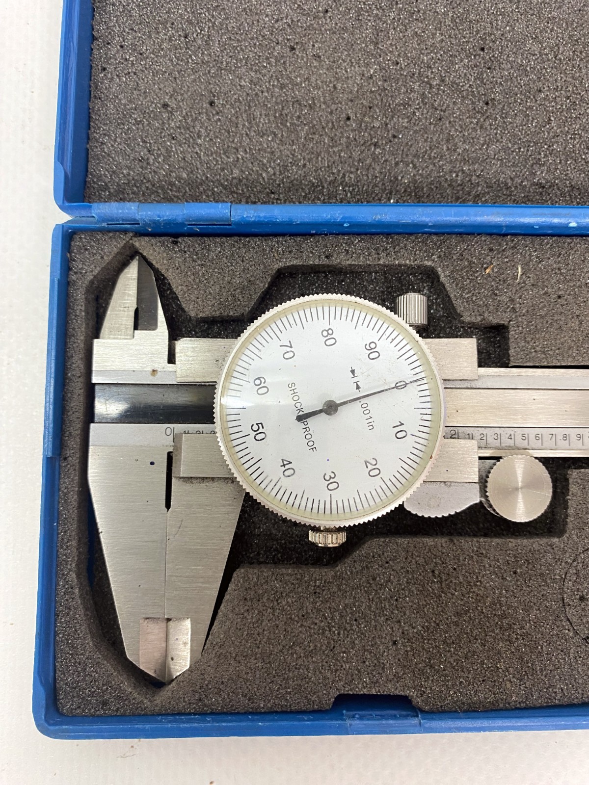 Aerospace 0-6" Shockproof Dial Caliper .001" with Hard Case