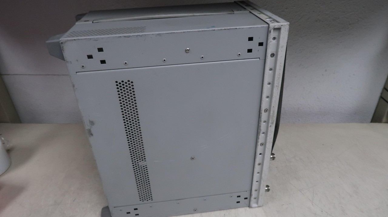 AGILENT E5062A NETWORK ANALYZER M0257