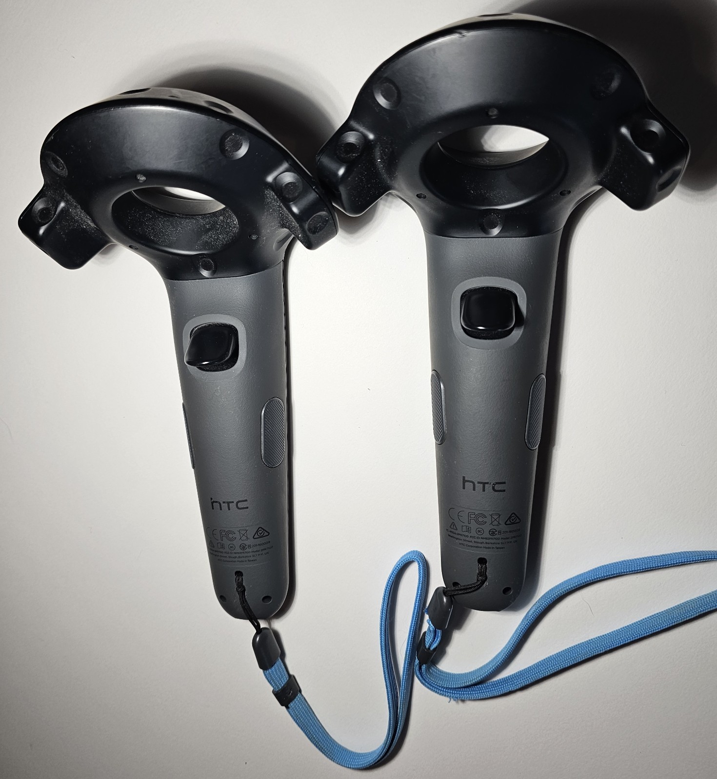 HTC Vive Controller Original Replacement Wand 2PR7100 OEM Blue Strap QTY 1