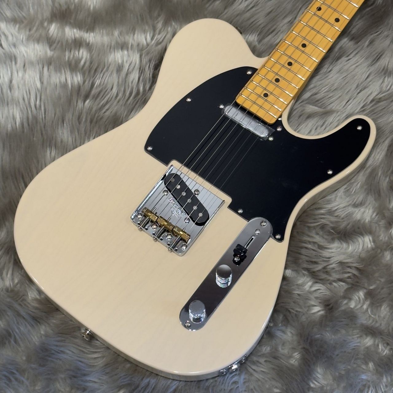 HISTORY HTL m-Performance Blond, Humbucker switchable, Swamp Ash, 3-year warrant
