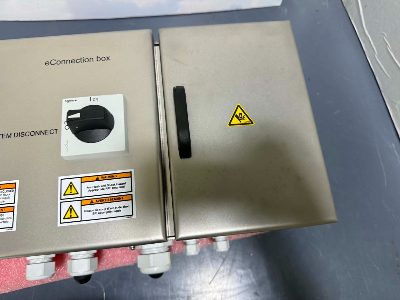 Thermo Fisher eConnection Panel Electrical Box for Apreo Helios SEM Microscopes
