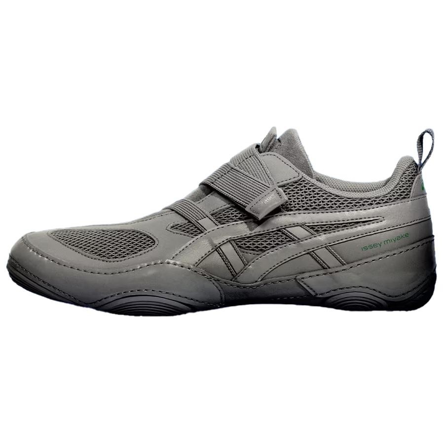 ISSEY MIYAKE x ASICS HYPER TAPING Training Shoes Men's Gray - 1203B189-020 Size