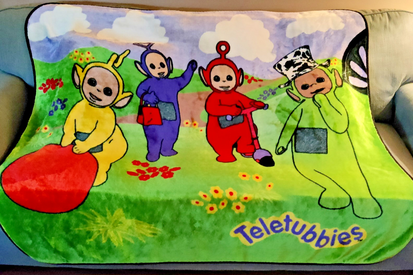 VTG 90s TELETUBBIES Plush Fleece Blanket 50x60” Tinky-Winky Dipsy Po Laa-Laa