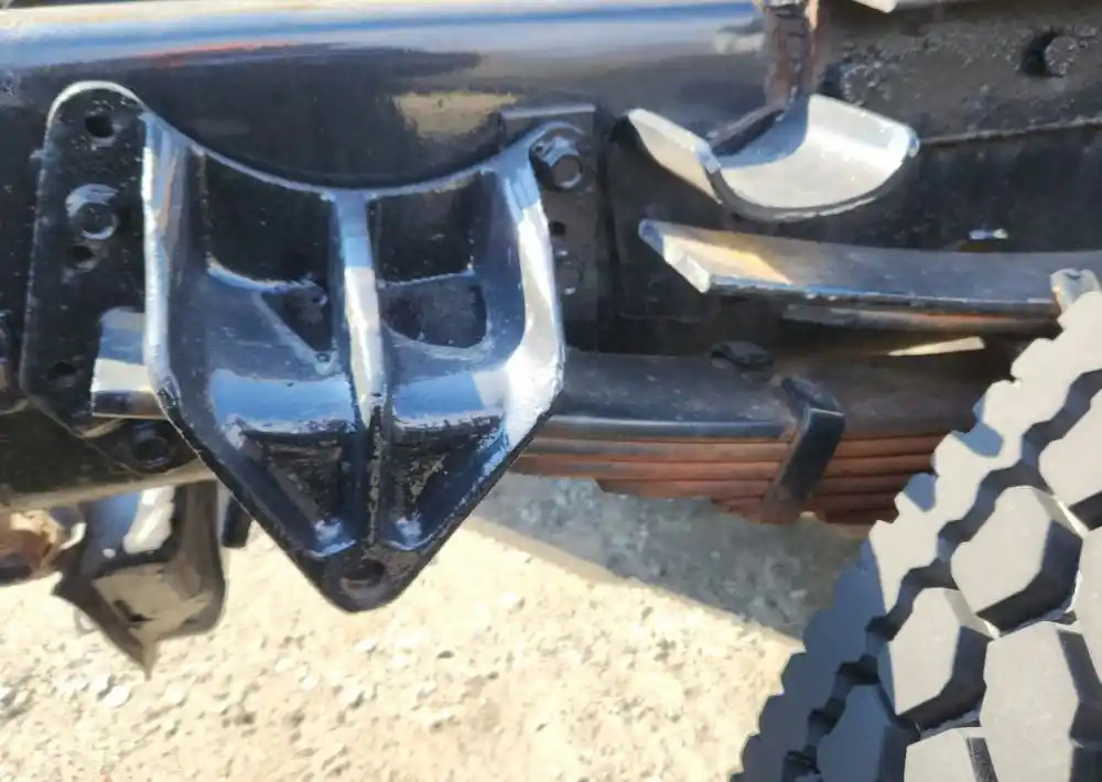 (Used) 1995 International 4900, REAR LEAF SPRINGS  P-73680