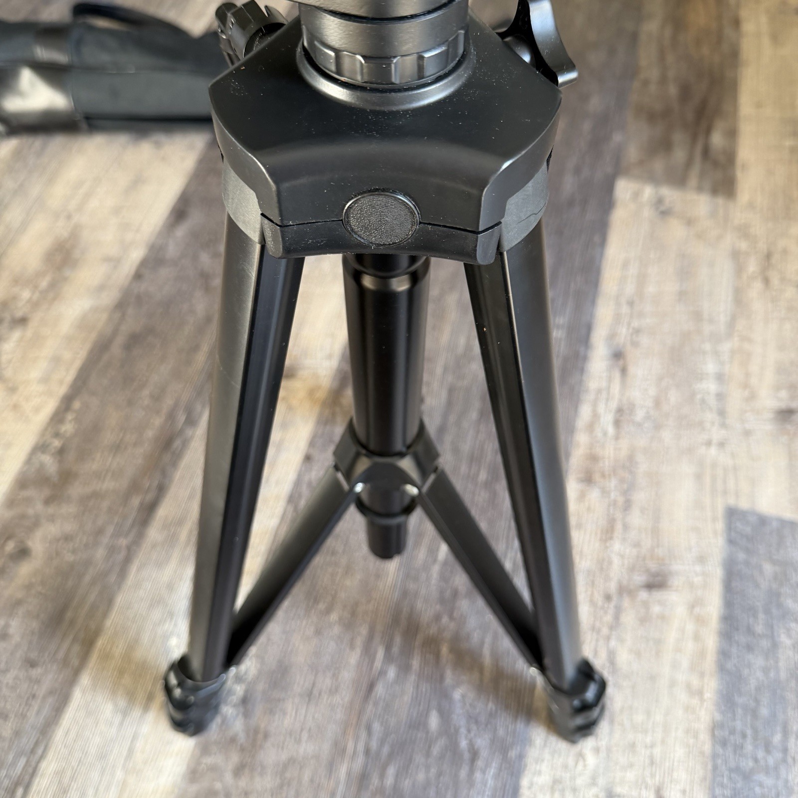 Sears Professional Camera Tripod 469 84044 Black Great Shape!