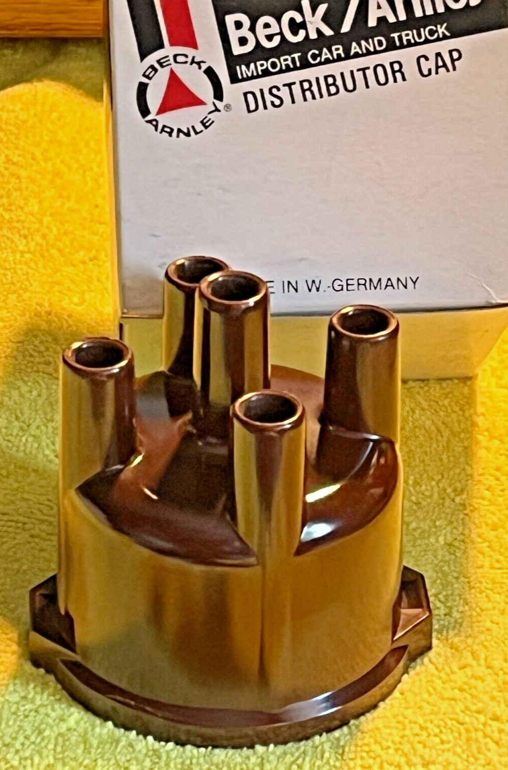 Beck/Arnley-Germany Distributor Cap for 71-73 Fiat 128