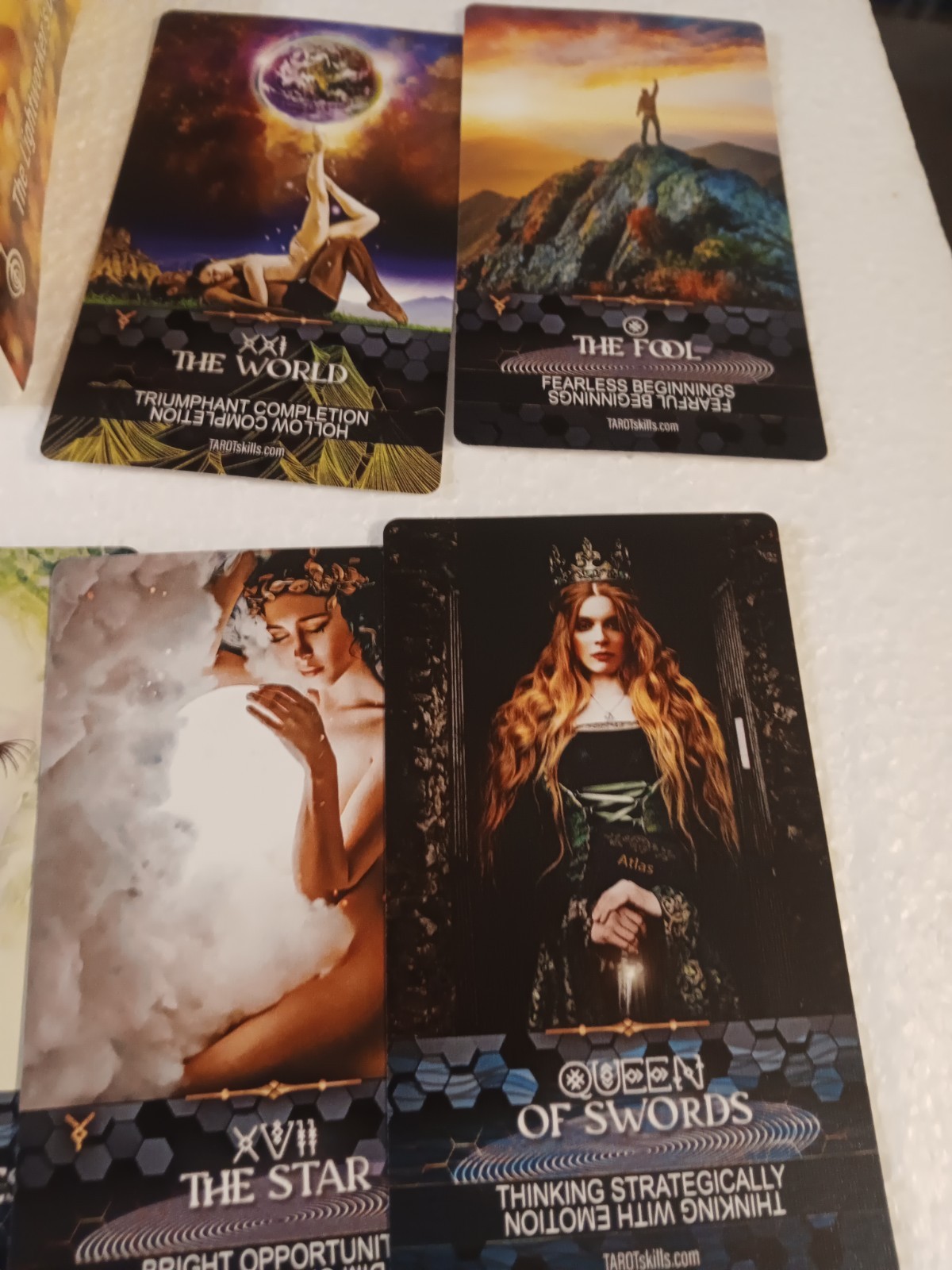 Lightworker's Deck Tarot Cards for Empaths, Reiki & Energy Healers Exc. Cond.