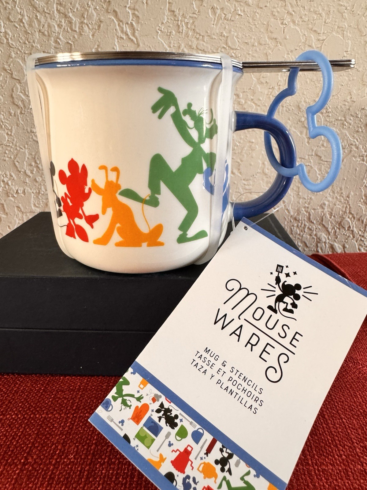 Disney Parks Mousewears Mickey and Friends Mug Stencil Set NWT