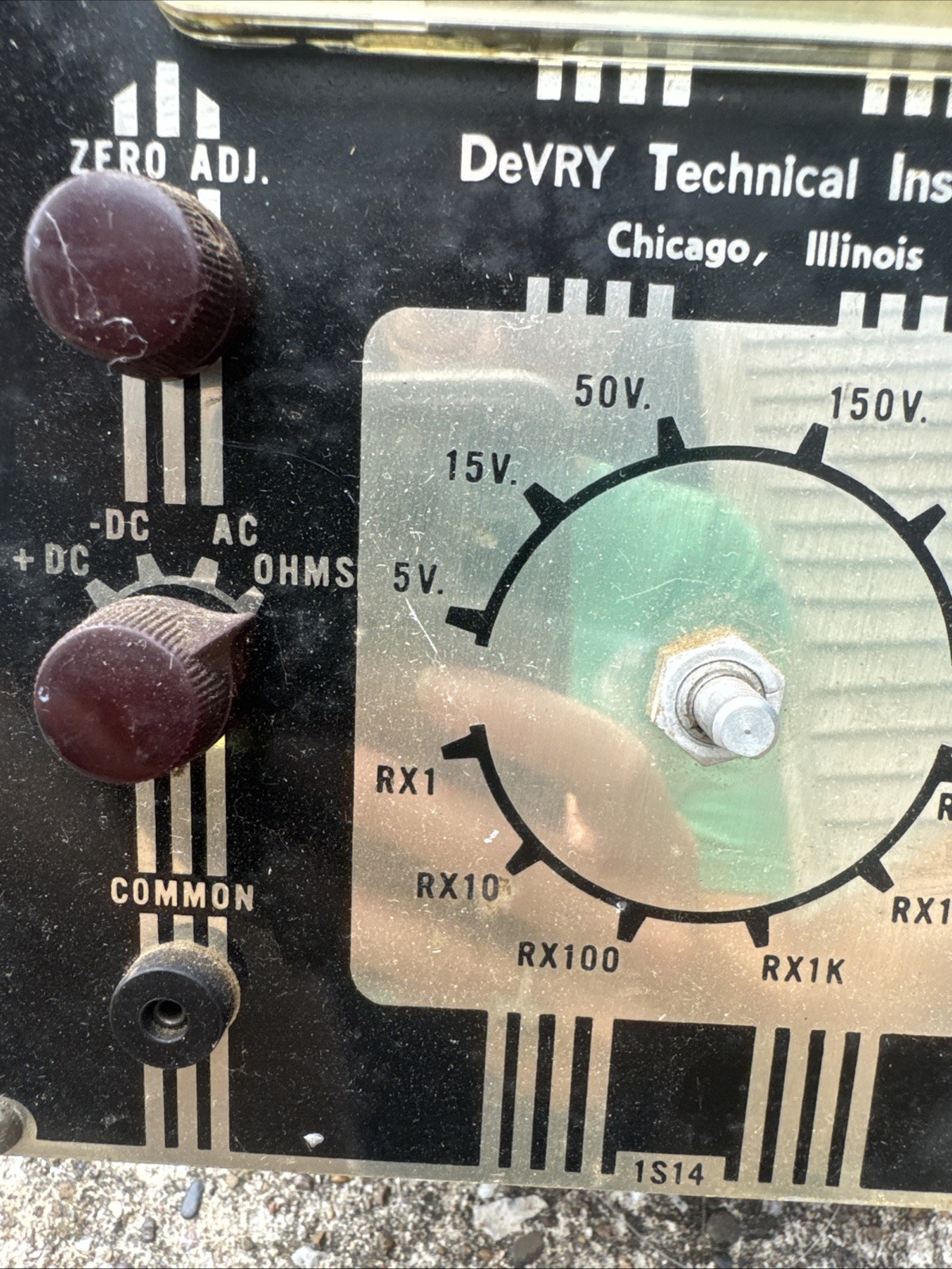 Vintage DeVry Technical Institute model 1S14 Multimeter Ohmmeter Voltmeter