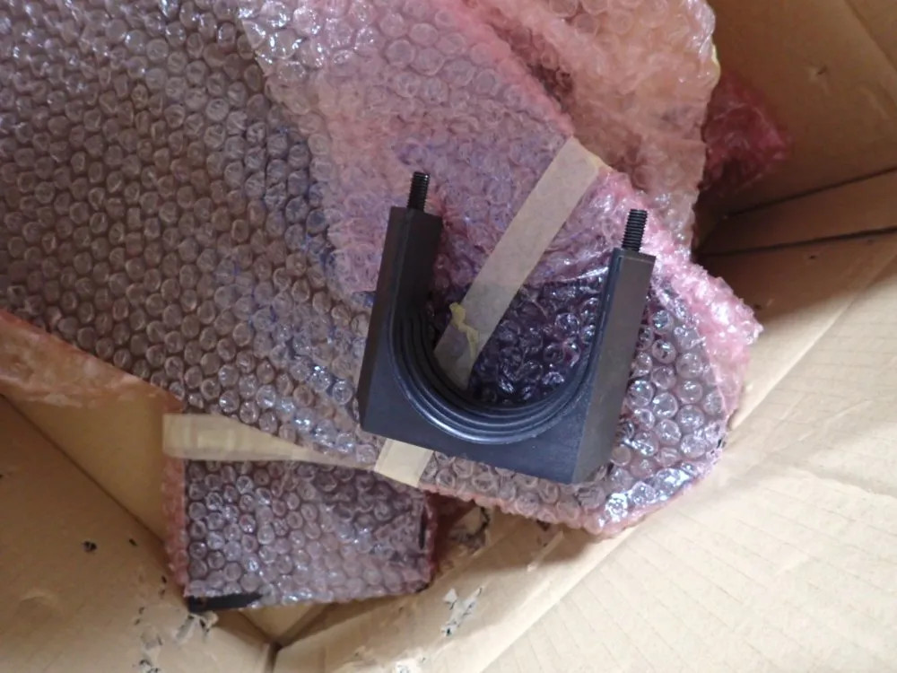HOSES AND HOSE MOUNTING 08251471028