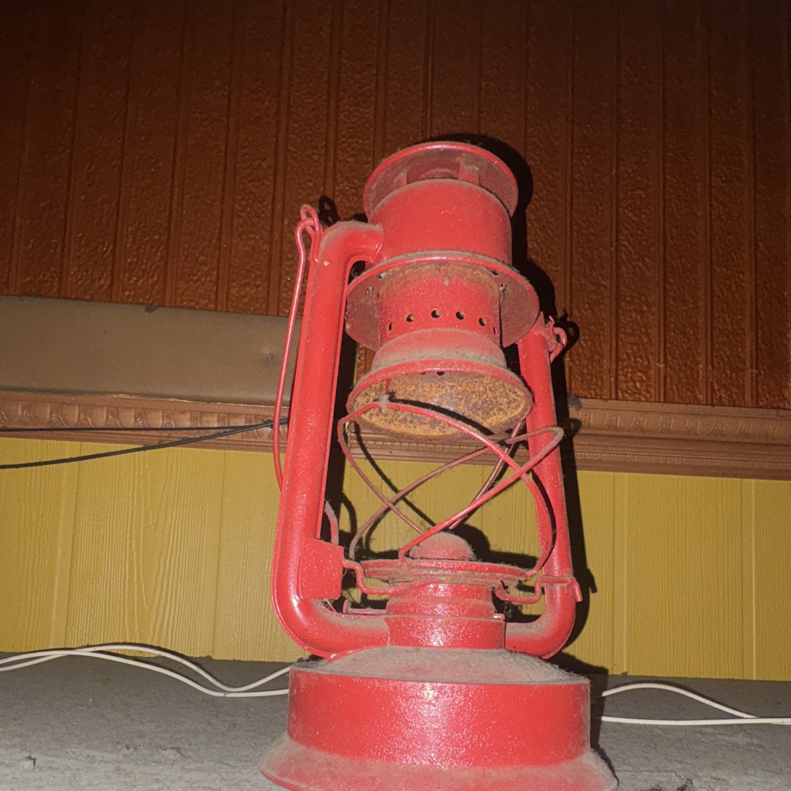 Vintage Red Metal Kerosene Hurricane Lantern 12 in Incandescent