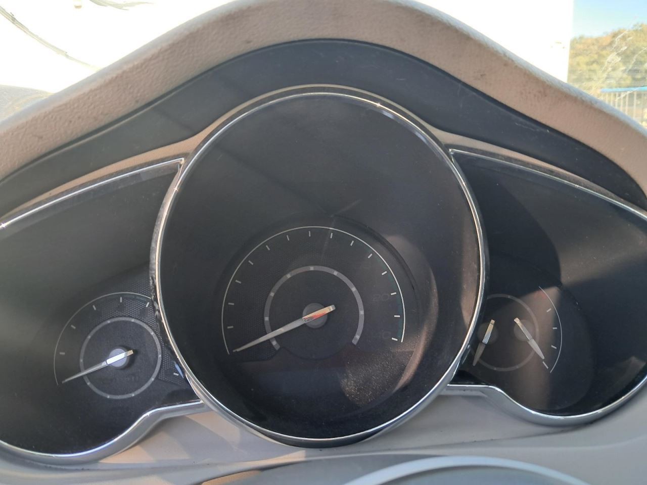 MALIBU 2011 Glove Box 4853408