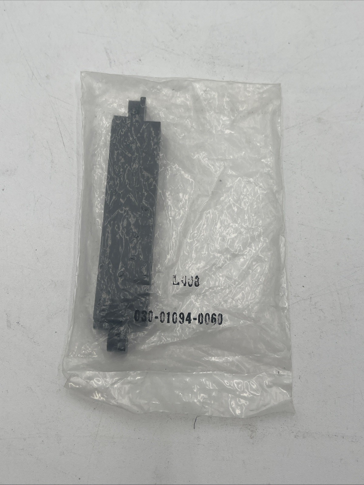 King Small Part: 030-1094-60 aka 030-01094-0060, 36 pin