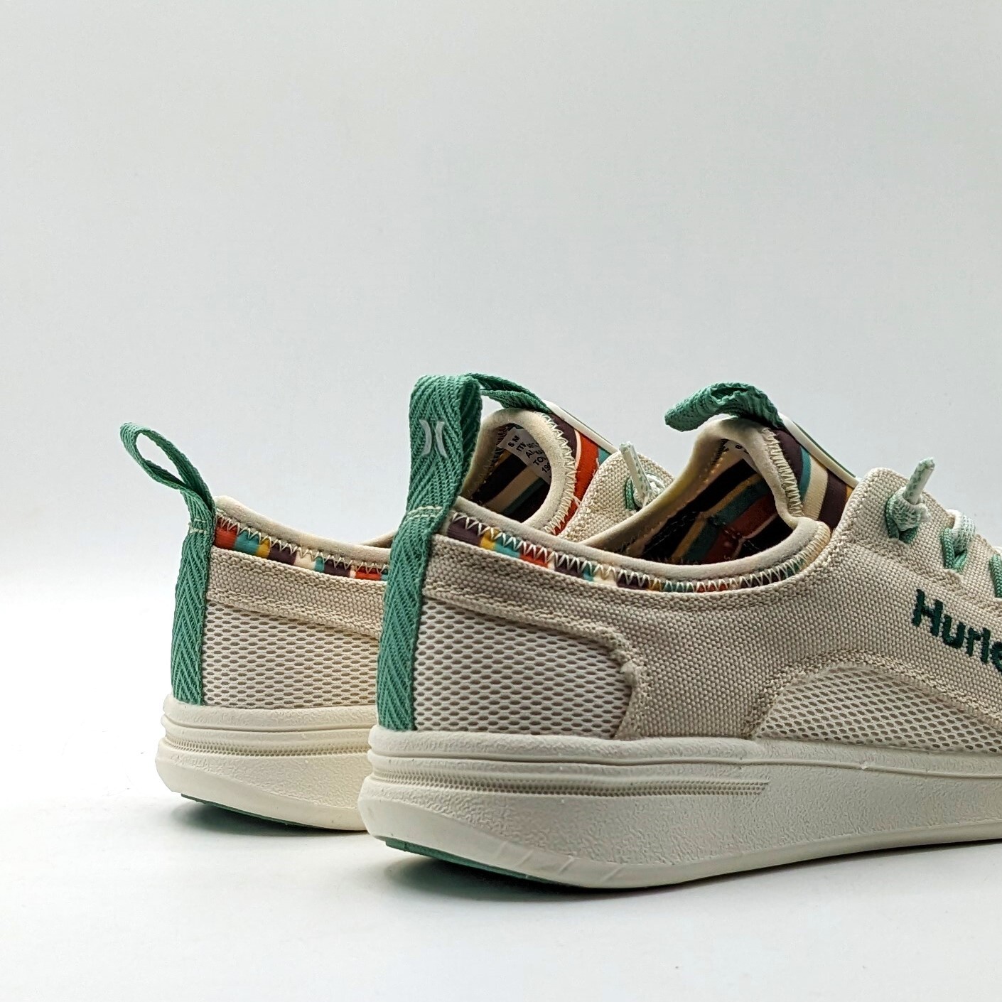 Hurley “Castaic” Women’s Colorful & Functional Casual Fashion Sneaker Beige NEW