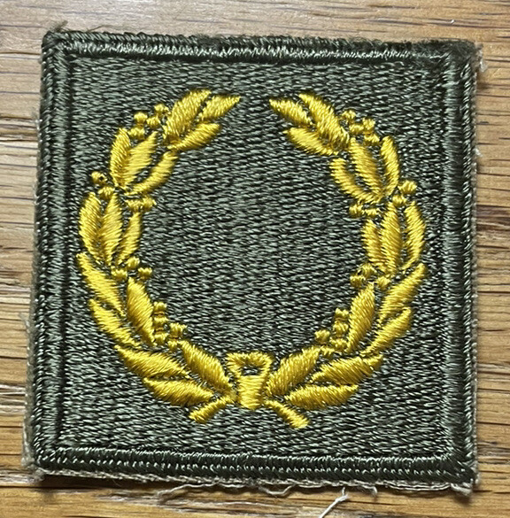 ORIGINAL WWII/1950’s- U.S. MERITORIOUS UNIT CITATION (MUC) PATCH CUT EDGE