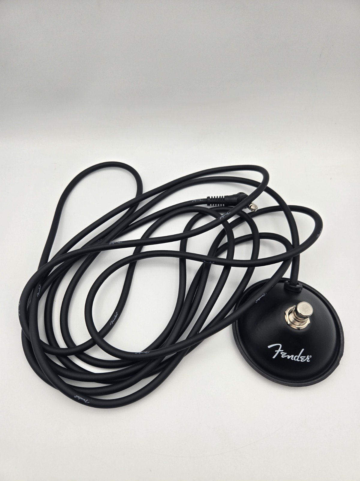 Fender 1-Button Footswitch for Mustang and Blues Junior Amps Black