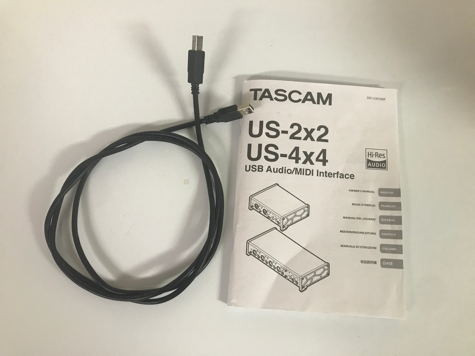 Tascam US-2x2 USB Audio/MIDI Interface Hi-Res Audio