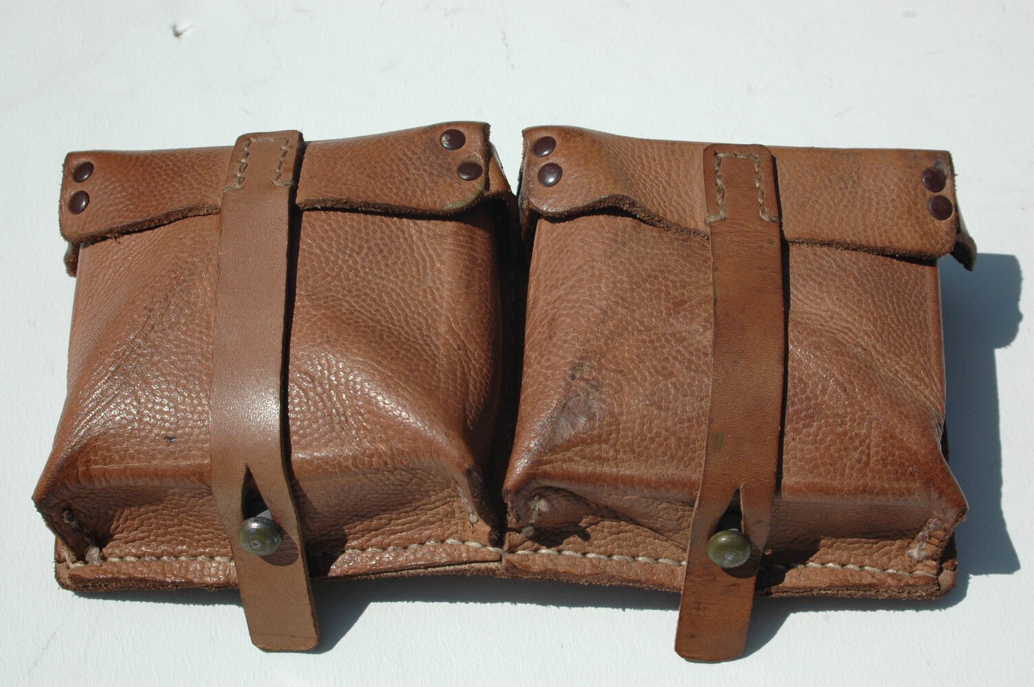 German WWII  Original G/K43 Tan Leather Ammo Pouch