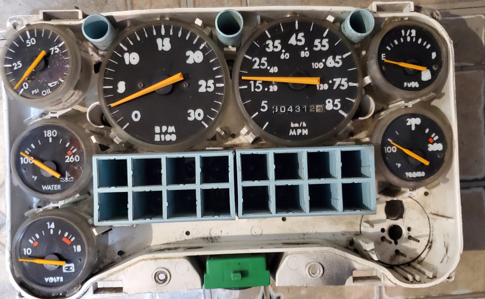 1999 FREIGHTLINER FL-SERIES-FL-60 EXTENSIVE  REPAIR SERVICE HYSTORY 7740