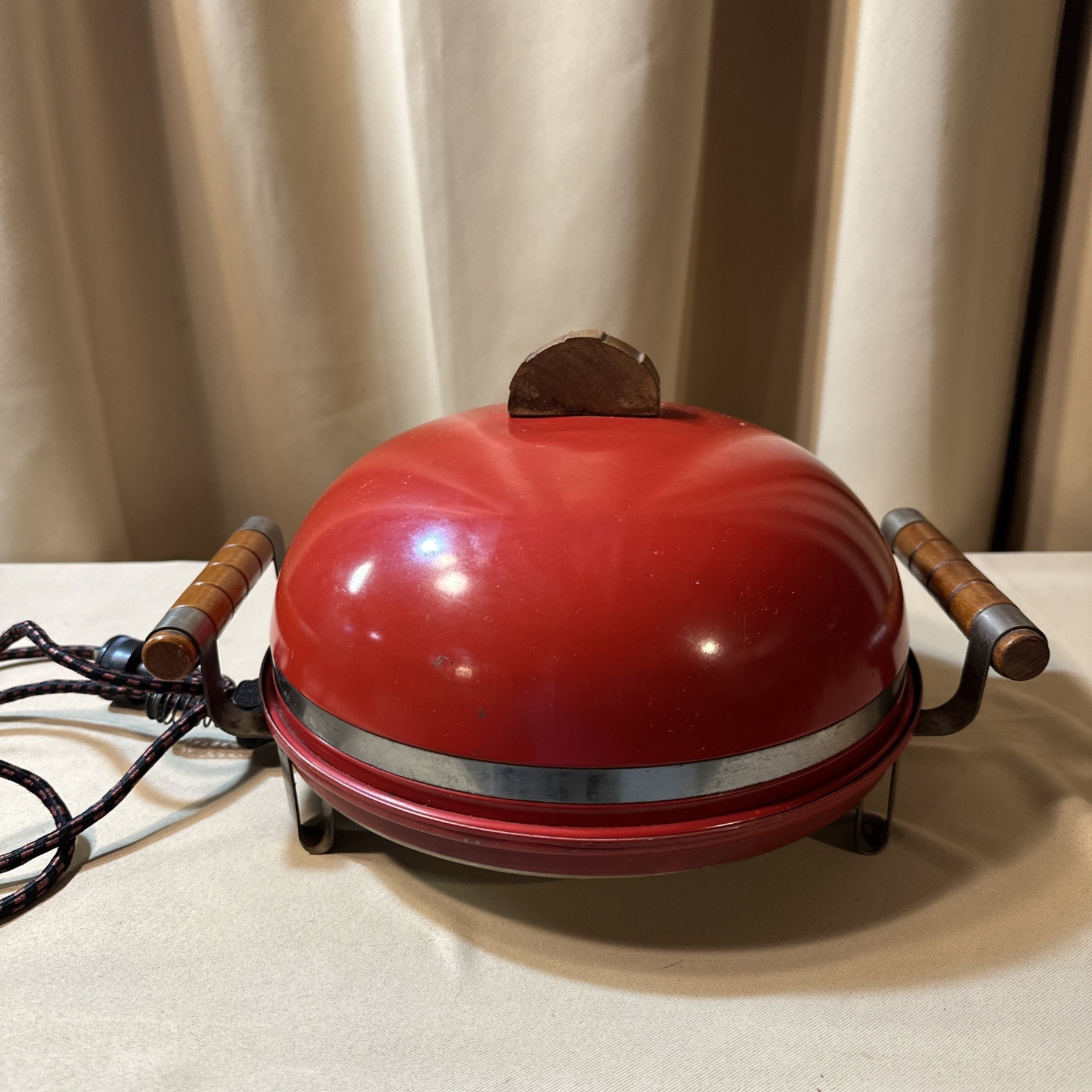 Vintage Electric Food Warmer Tabletop Oven or Grill Red Dome Wood Handles Works