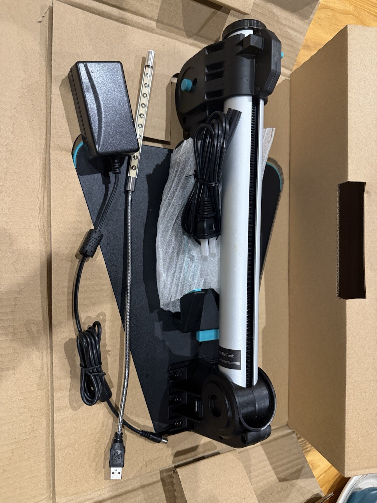ProComputing Corp. Justand V2e 99600 Adjustable iPad or Tablet Table Top Stand