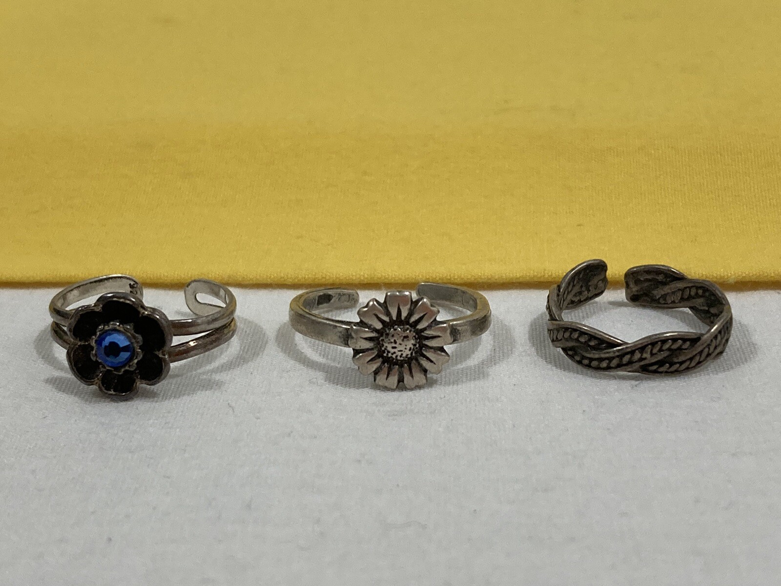 Vintage SIGNED 925 Solid Sterling Silver Flower Theme TOE RING Mixed LOT OF 3