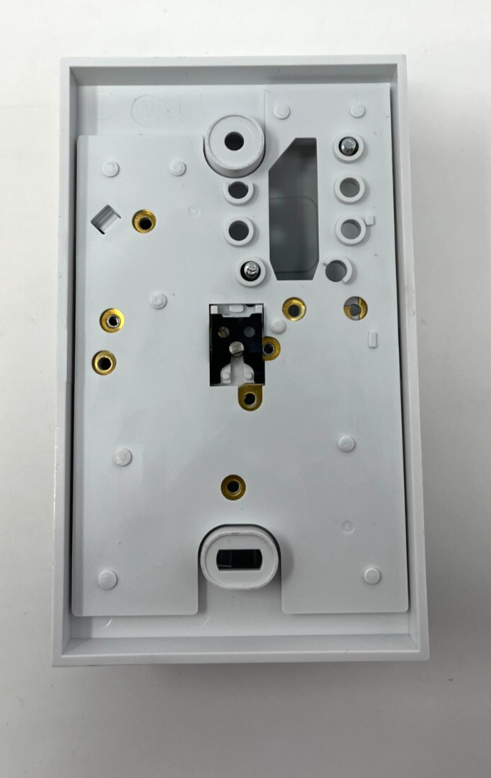Honeywell T822L Non-Programmable Thermostat
