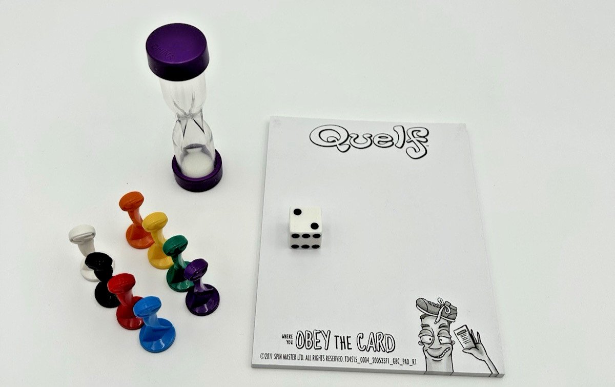 Quelf Board Game The Unpredictable Random Party Game Spin Master 2010 Complete