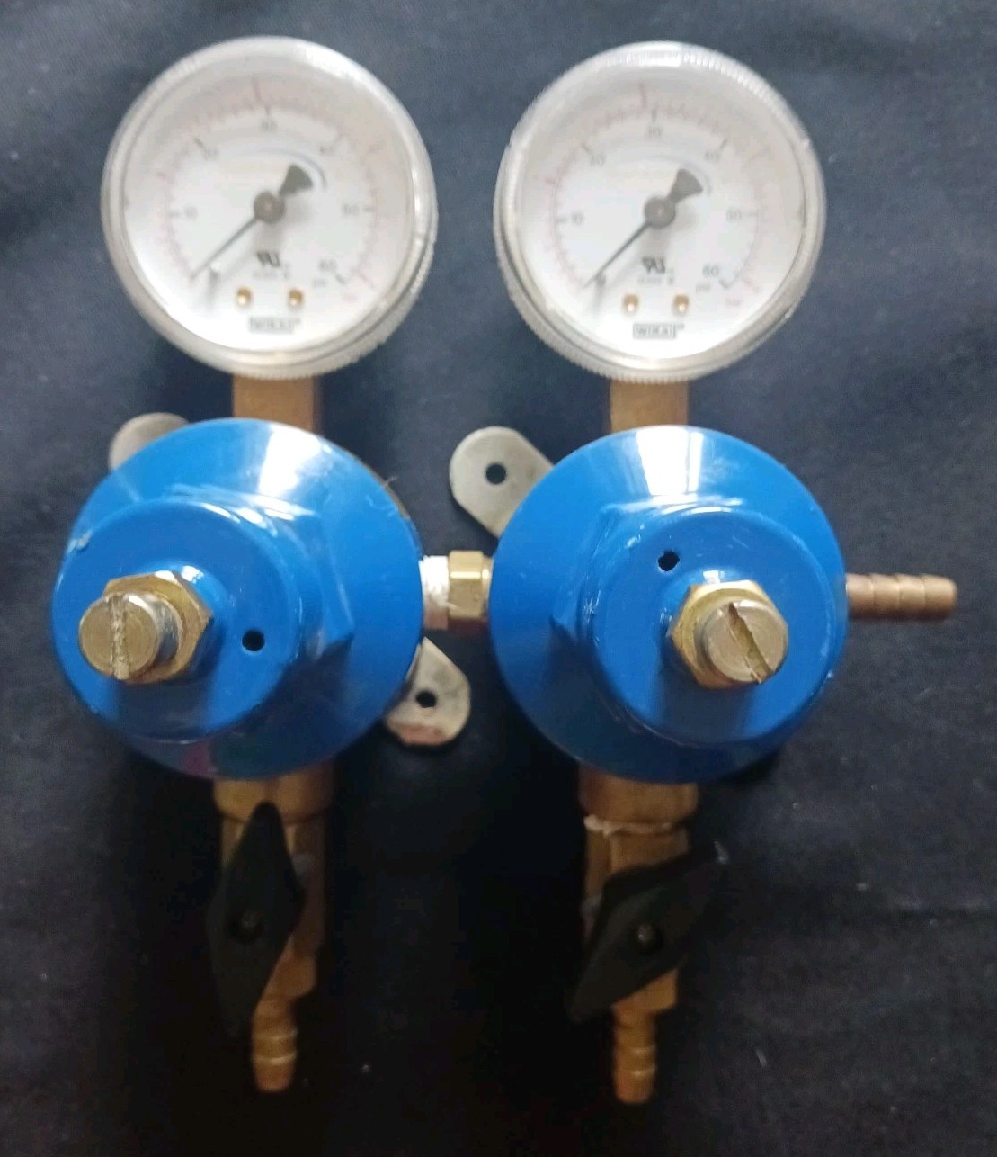 2~ Draught Technologies Compressed Gas Regulators Model 1000P (FREE SHIPPING)