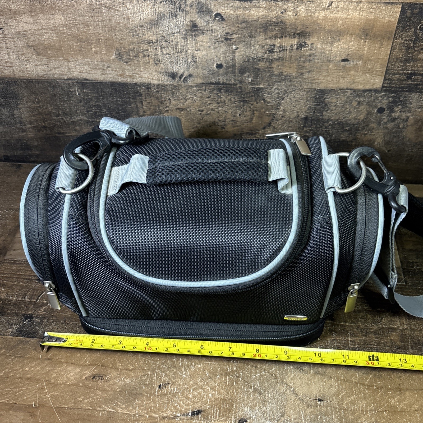 Kodak Portable Camera Bag with Shoulder Strap Multiple compartments Preowned