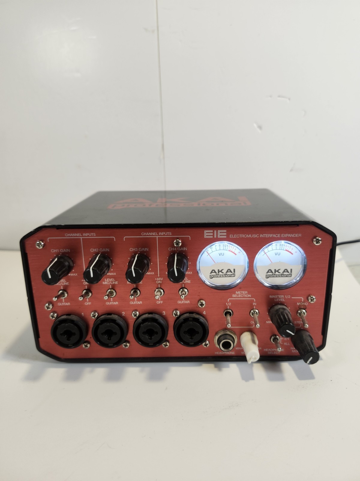 AKAI Professional EIE Electromusic Interface Expander Confirmed Operation