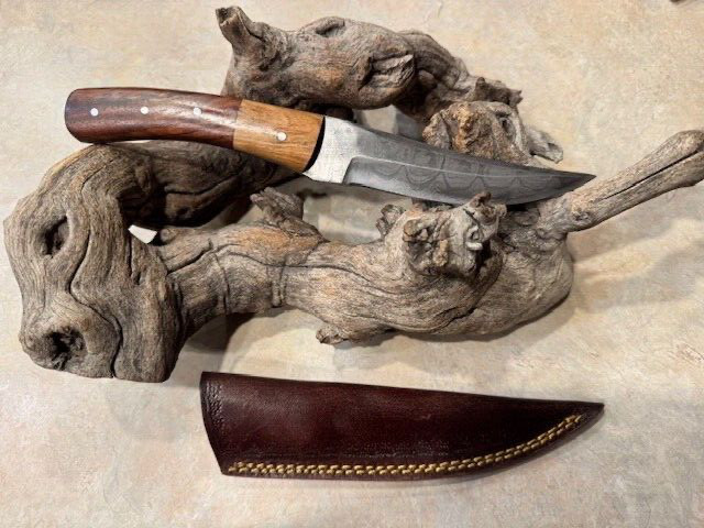Damascus EDC fighting  knife with two tone wood handle, leather sheath hand made