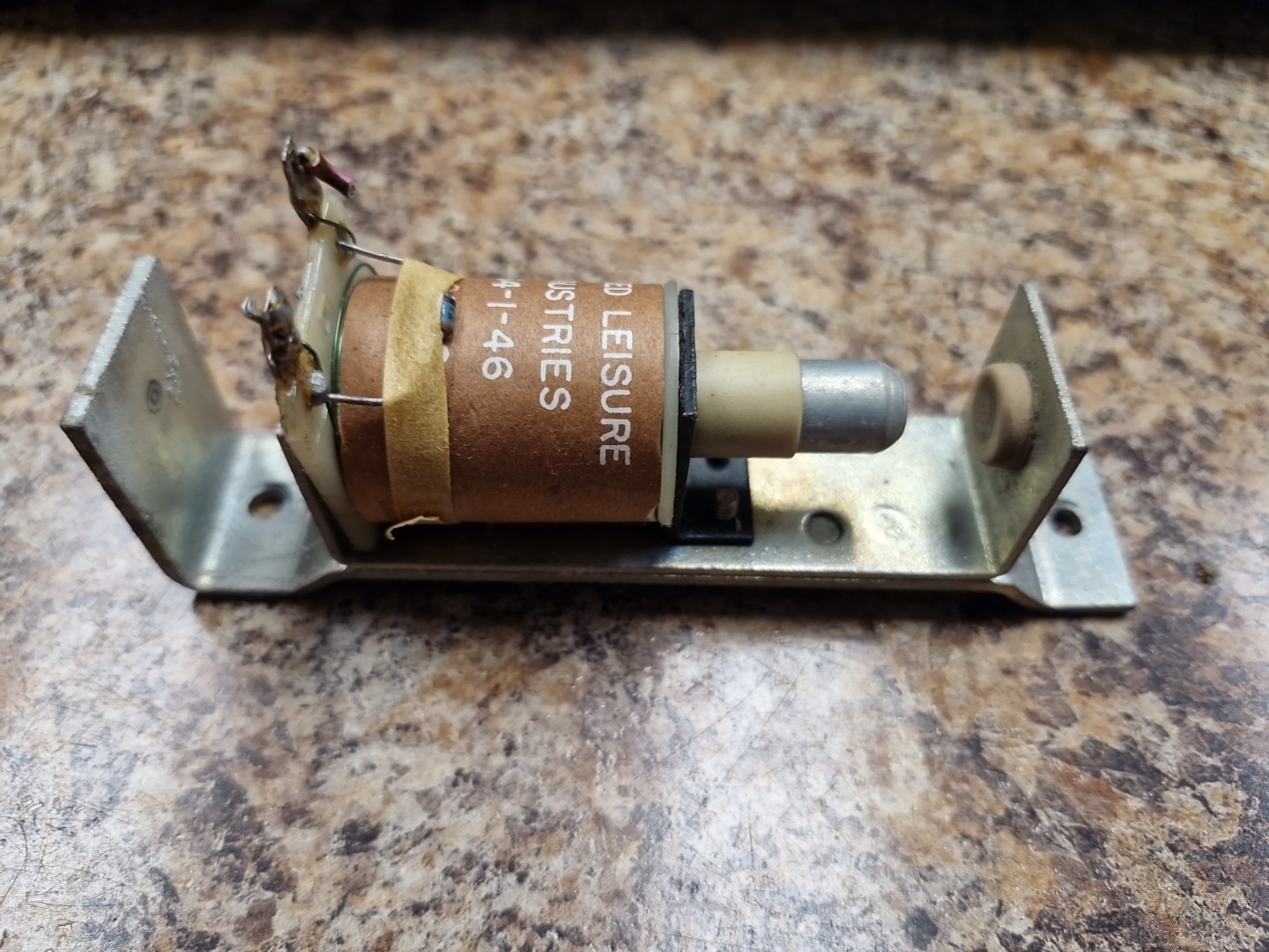 Allied Leisure Pinball Machine Knocker Assembly
